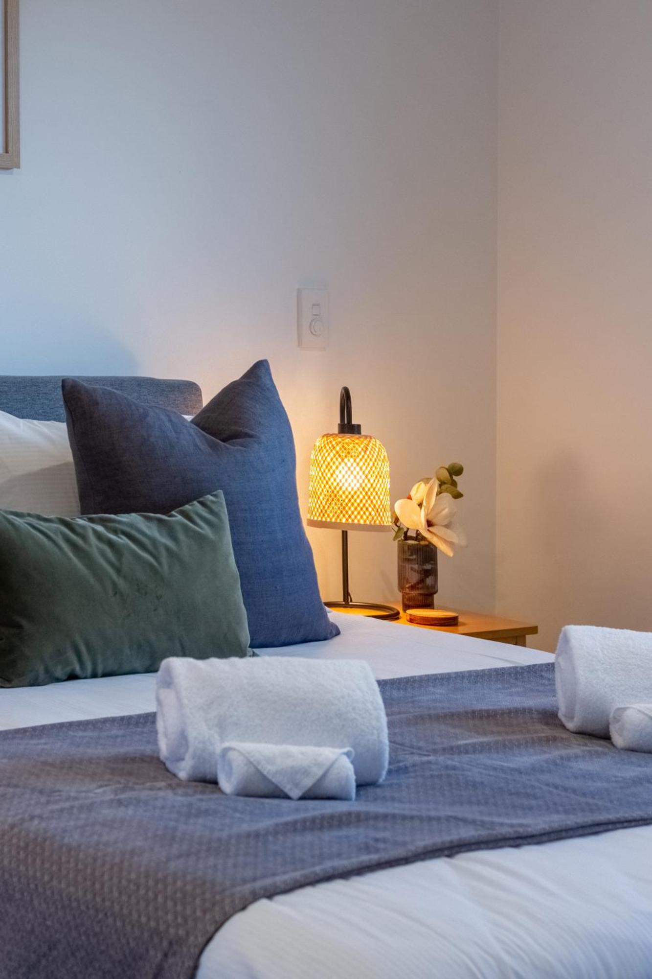 Urban Elegance - 2 Bed, 2 Bath In The Cbd Apartment Christchurch Ngoại thất bức ảnh