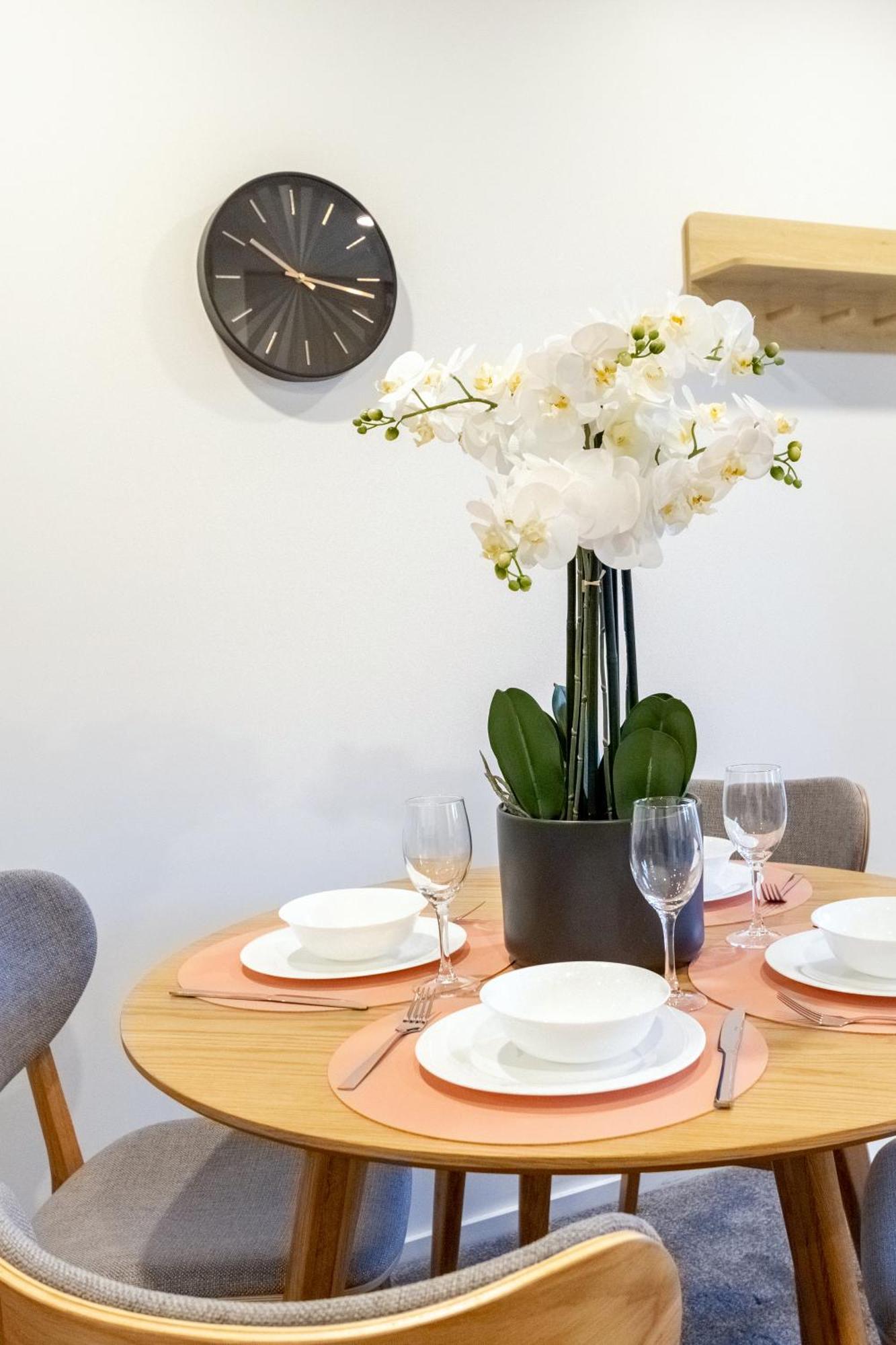 Urban Elegance - 2 Bed, 2 Bath In The Cbd Apartment Christchurch Ngoại thất bức ảnh